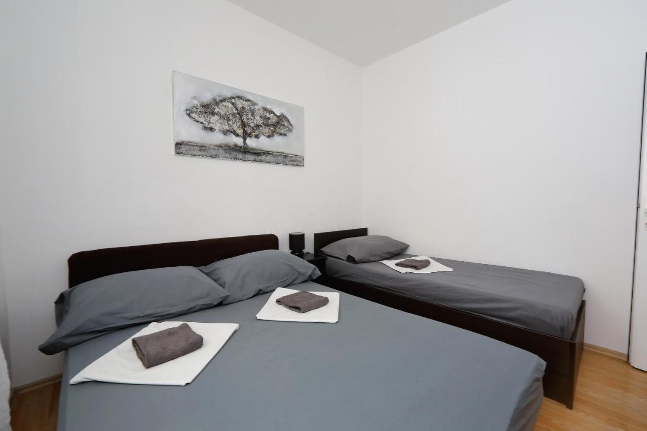 Apartments Neli 비빈제 외부 사진
