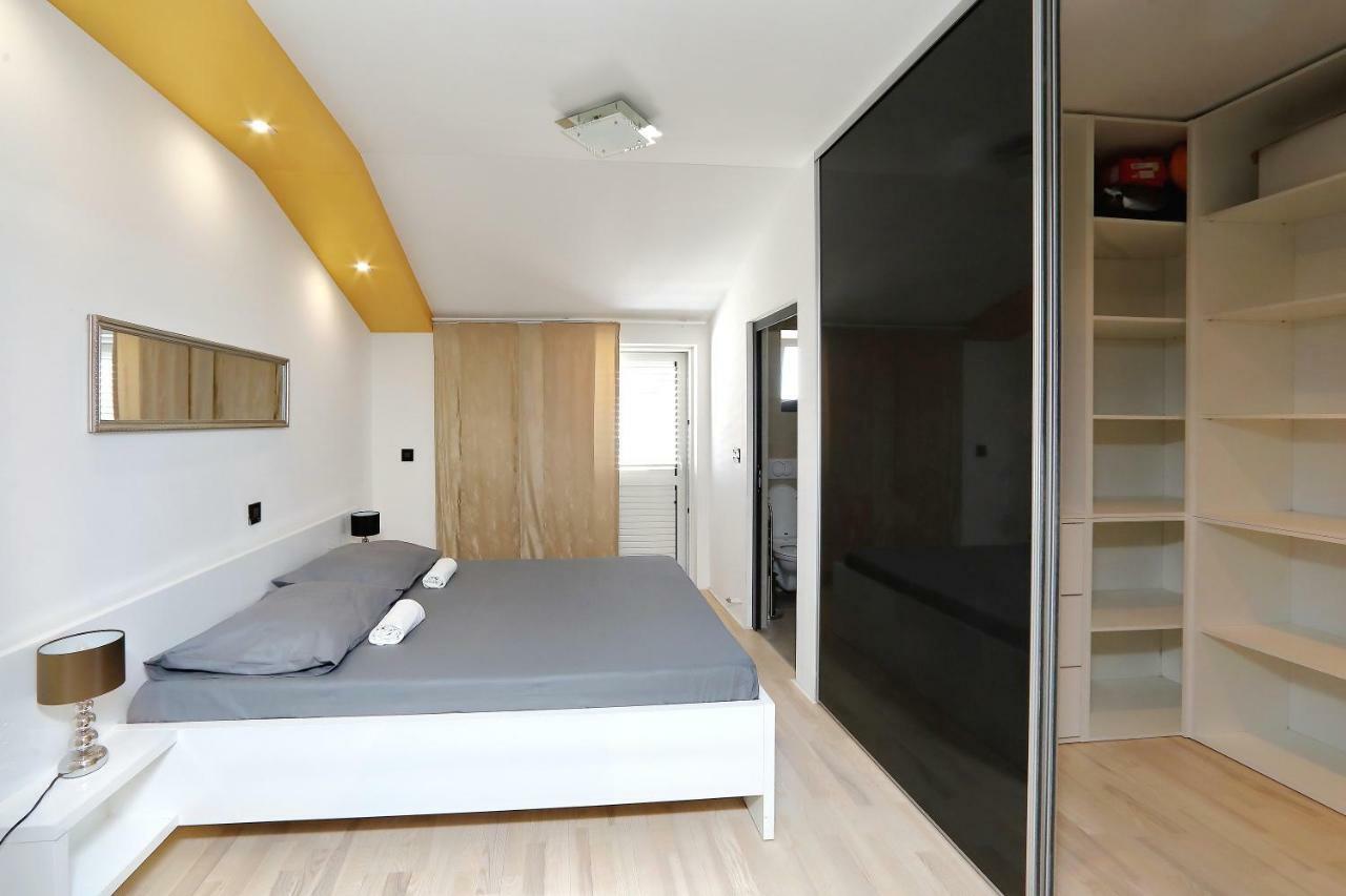 Apartments Neli 비빈제 외부 사진